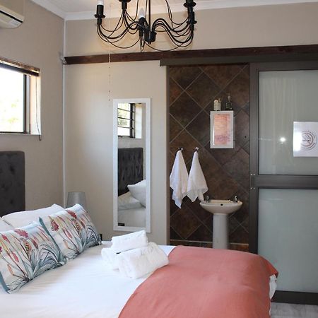 Amru Guesthouse B&B Brackenfell Værelse billede